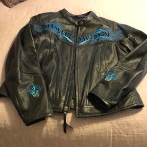 Harley Leather jacket, ladies excellent condition